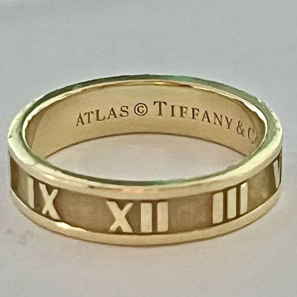 Retired Tiffany & Co. Atlas  Band - 18k Yellow Gold - sz 5.5 - Picture 9 of 16